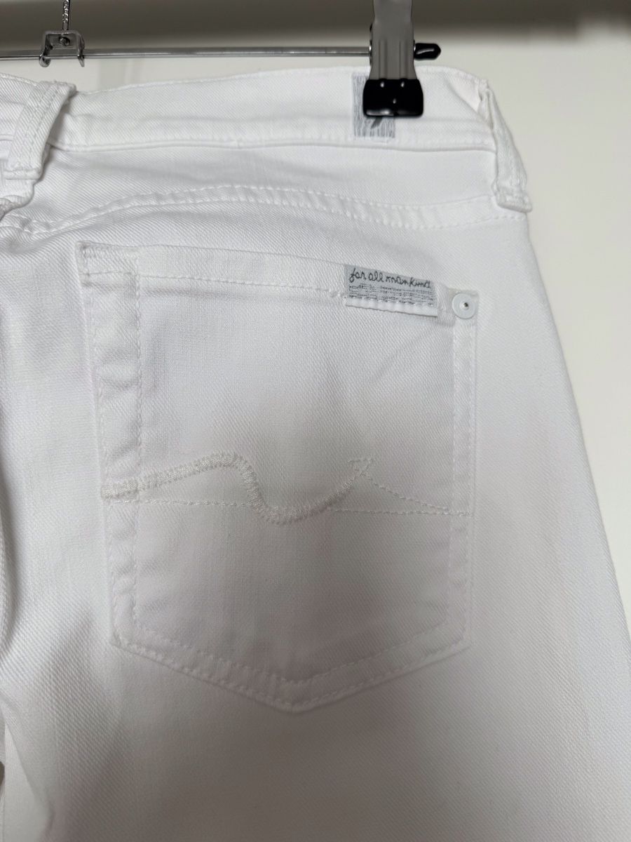 Mankind Jeans: 7 For All Mankind White Jeans - Size 25 - – Nuovo (secondo la descrizione) da Kilchberg ZH venduto da Shiraz3 2