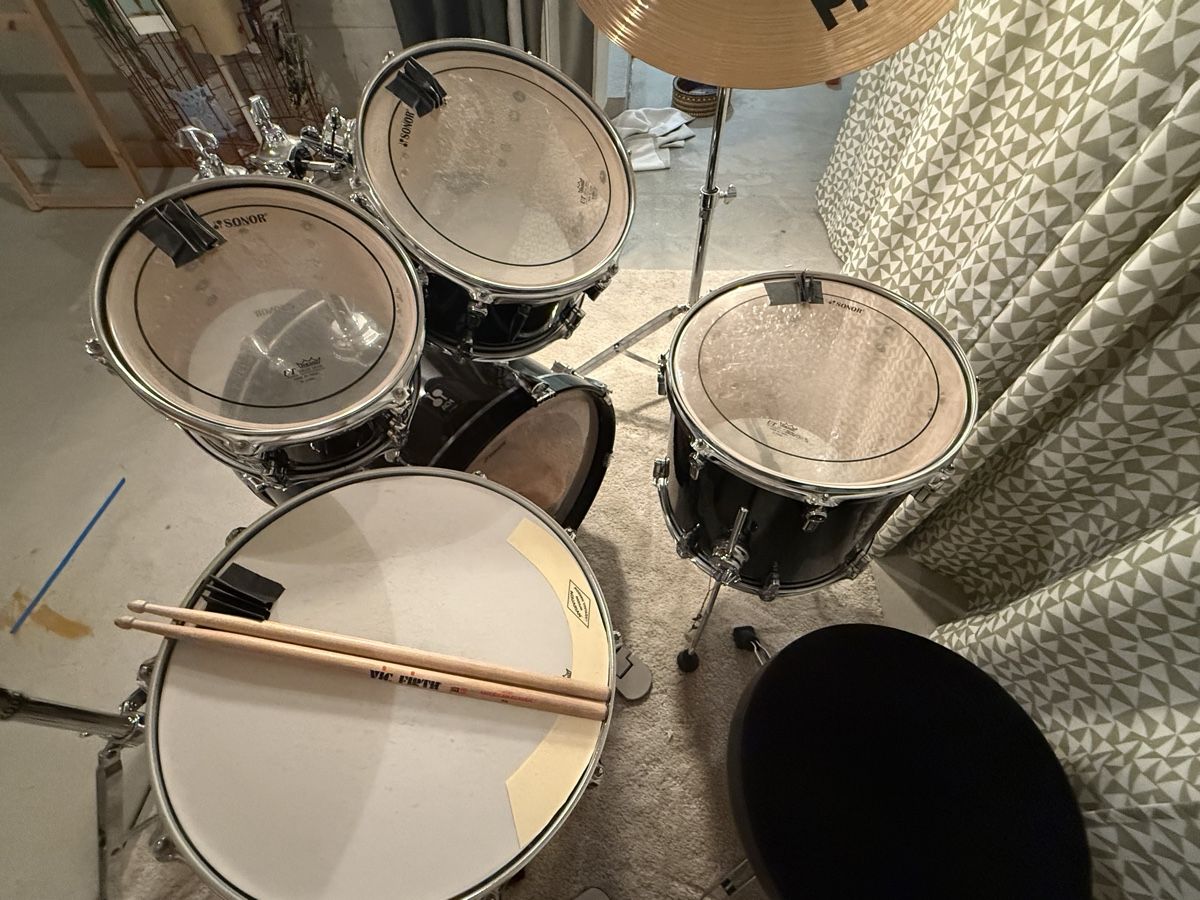 Sonor Instruments de musique: Drum-Set SONOR AQ1 Studio Piano Black  – D'occasion à Starrkirch-Wil par kic76 5