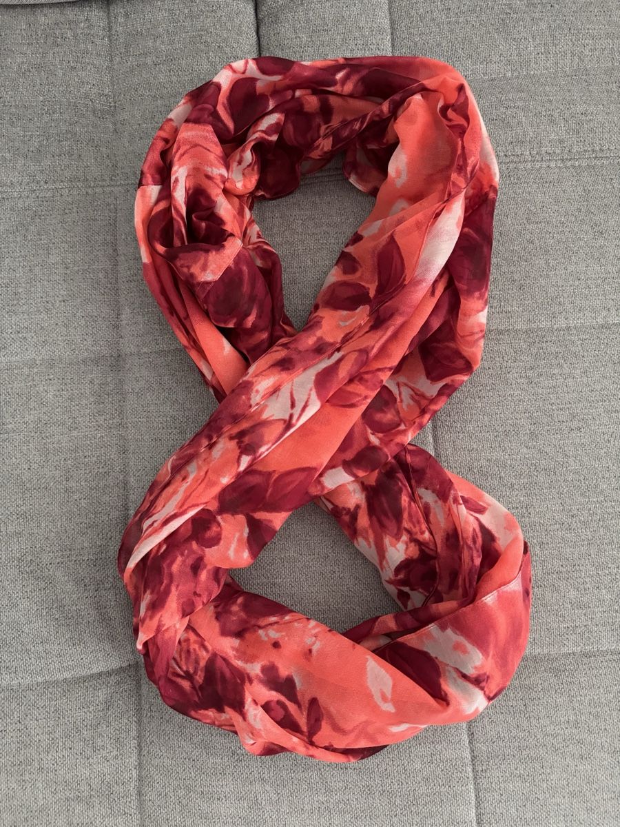 Pieces Foulard & Sciarpe: Sommerlicher Halsschlauch mit Blumenmuster – Usato da Zürich venduto da ljp_2hsx 1