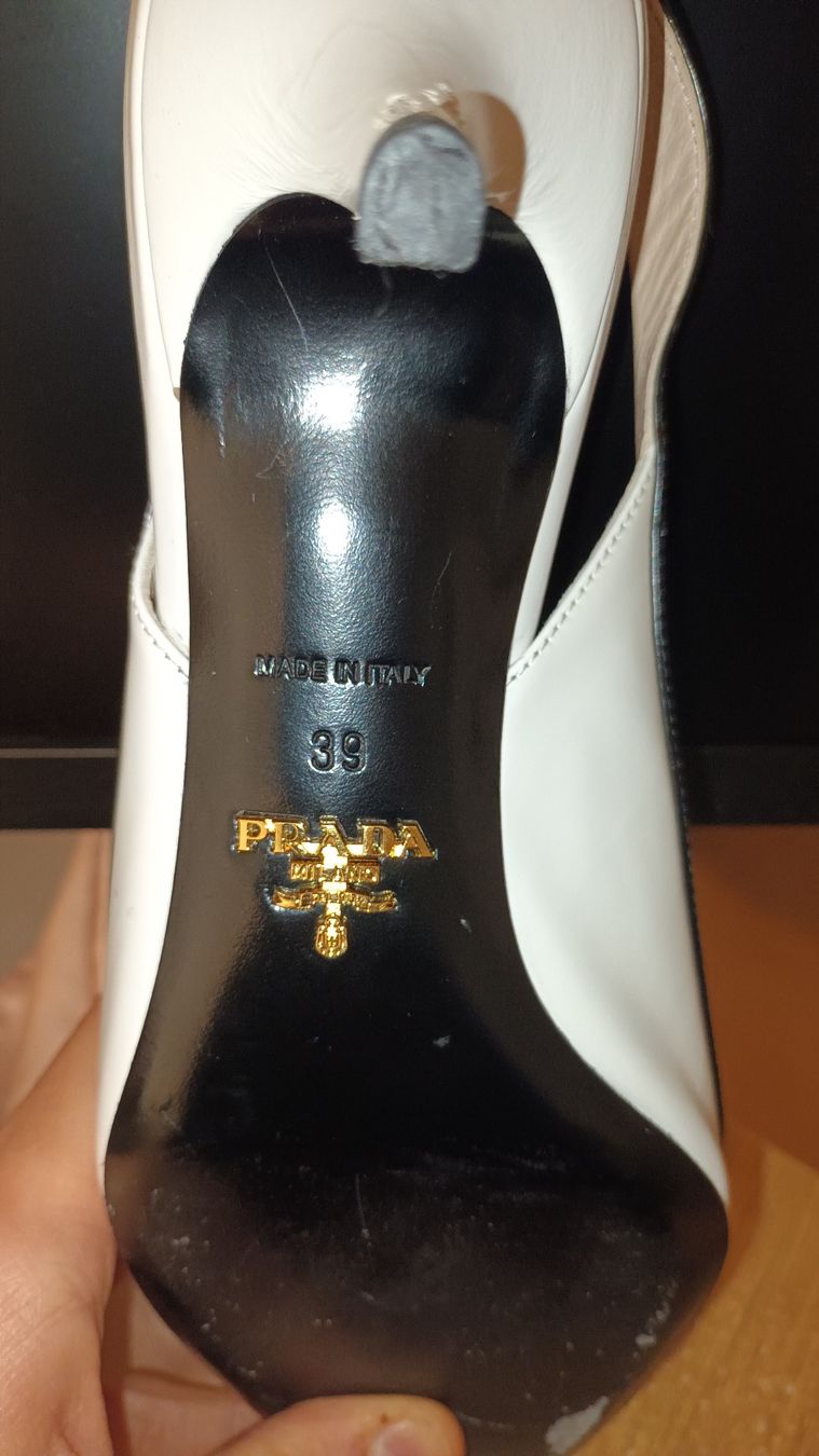 Prada Damenschuhe: PRADA SLINGBACK-PUMPS GRÖSSE 39 – Gebraucht aus Zürich von Claire_ZH 5