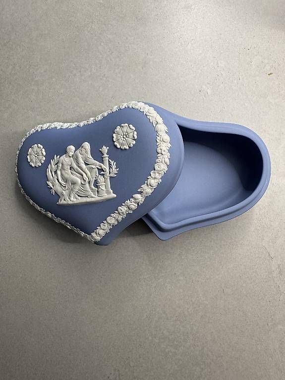 Tutte le decorazioni: Wedgwood  – Usato da Parpan venduto da pba_x87s 2