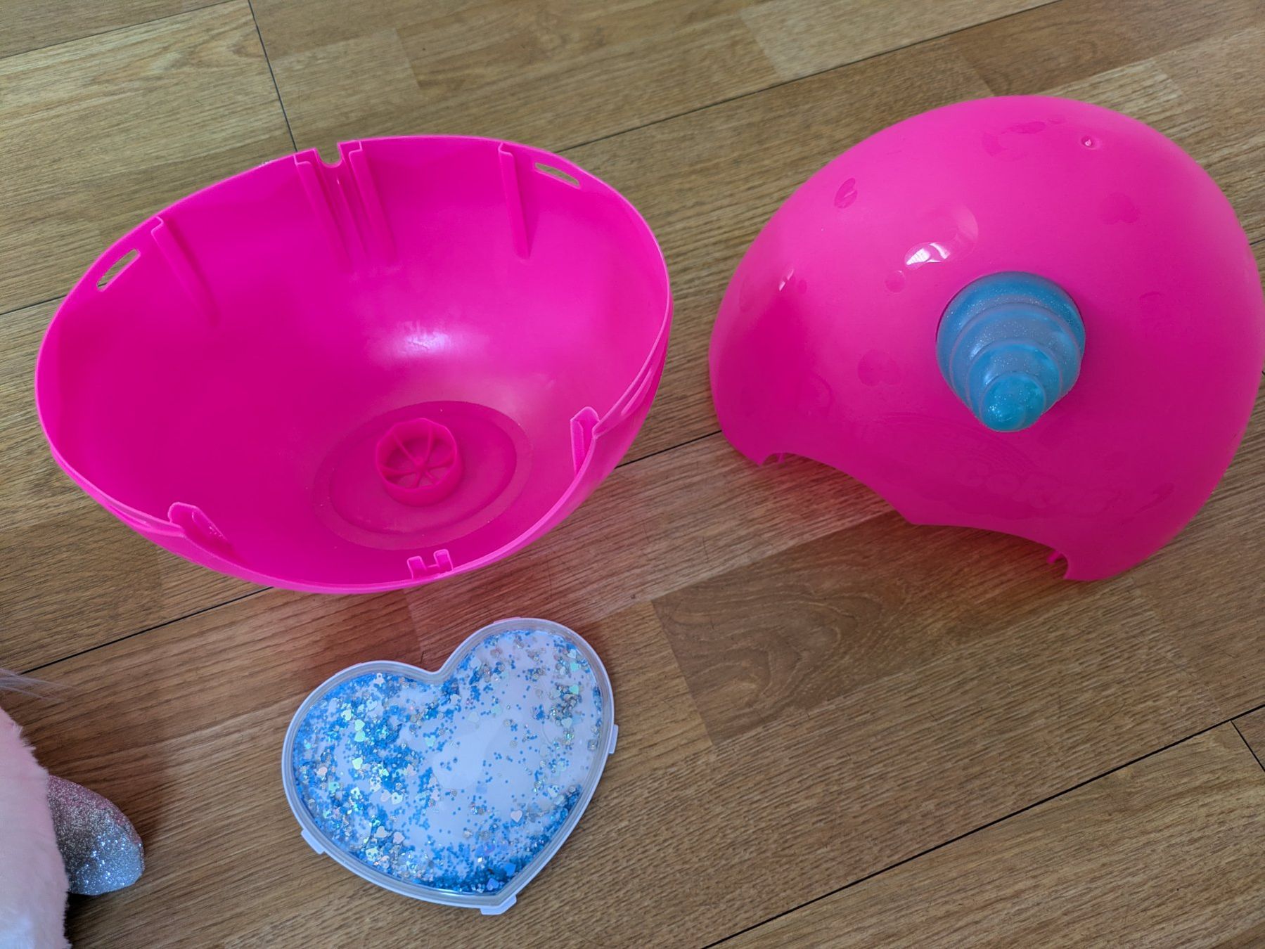 Giocattoli: Rainbocorn Bunnycorn mit Ei – Usato da Solothurn venduto da Sburkard 3