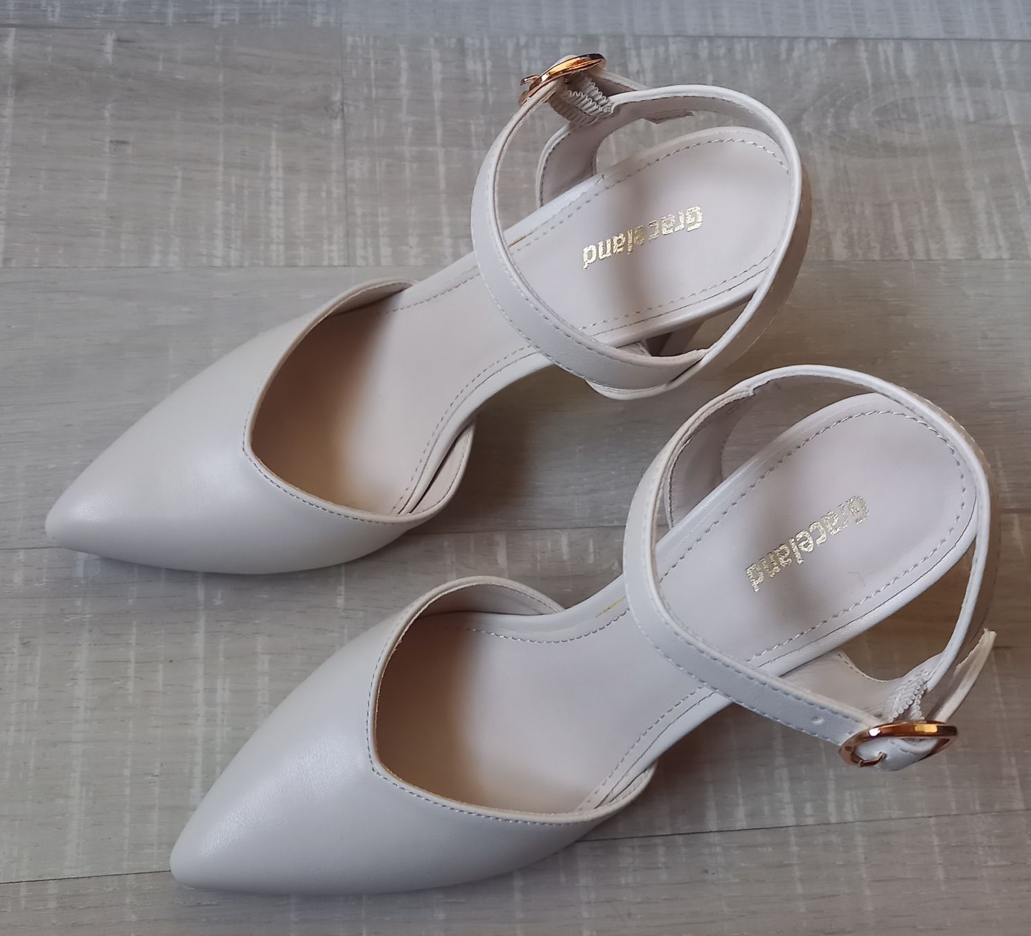 Scarpe da donna: 2 paires d'escarpins taille 36 – Usato da Tramelan venduto da Belleza82 7