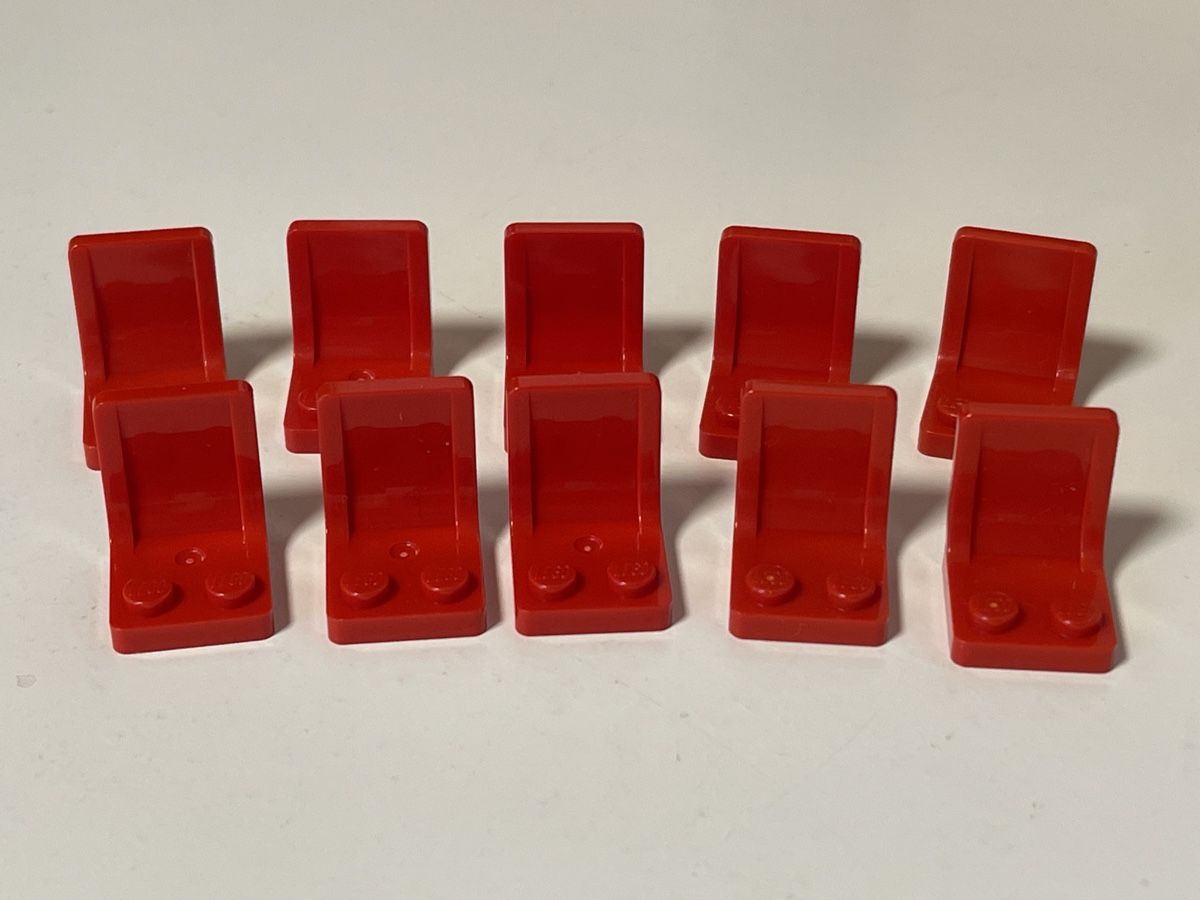 Lego Spielzeuge: LEGO - 10 Rote Sitze – Gebraucht aus Gelterkinden von cobra0110