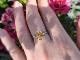 Gelber Turmalin Silber Ring im Blumendesign, Frühling Sommer