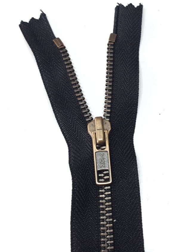Stoffe: Reißverschluss 20 cm -  Fermeture éclair 20 cm – Neu (gemäss Beschreibung) aus Savagnier von Marderuth