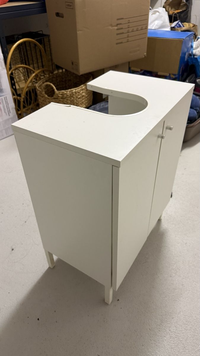 Mobili per bagno: Waschbeckenunterschrank Weiss – Usato da Hindelbank venduto da AmithapR 1
