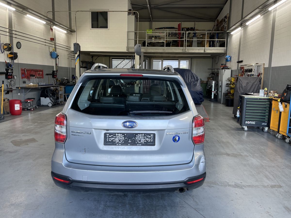 Subaru Autos: Subaru Forester 2.0 DS AWD – Défectueux à Möriken AG par nma_2hx5 6