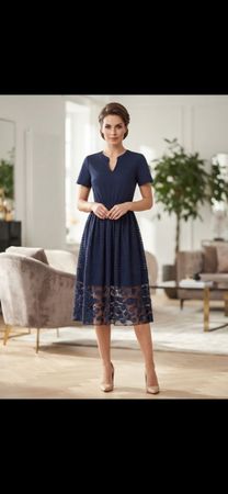 Robe mi-longue