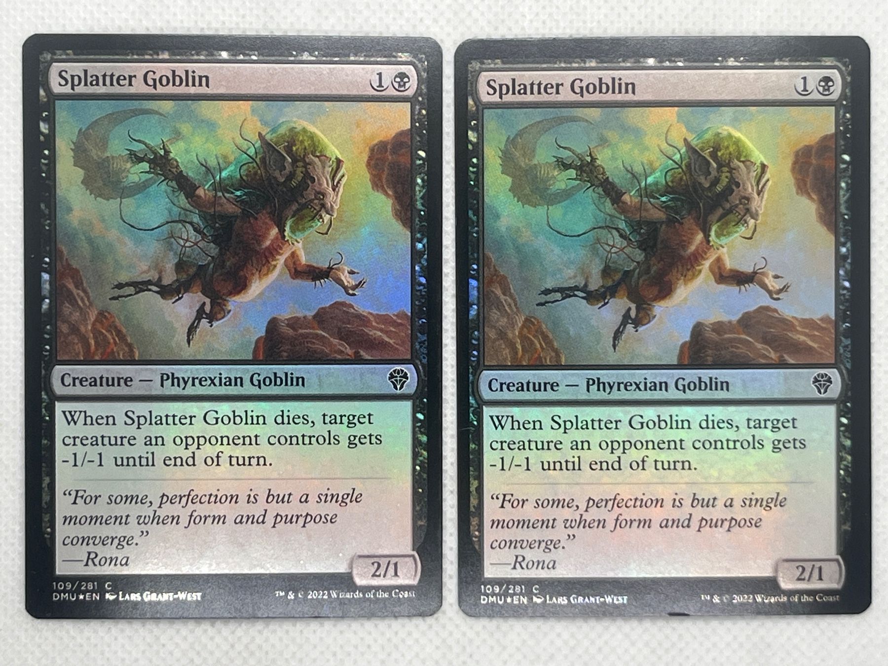 Magic The Gathering Carte collezionabili: MTG Splatter Goblin DMU 109 Englisch Common Foil 2x – Usato da Hinterkappelen venduto da Kim1992