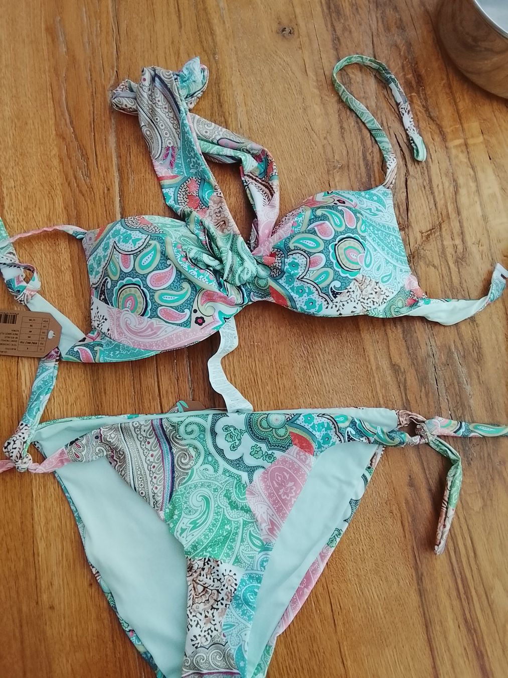 Calzedonia Badekleider & Bikinis: Calzedonia Bikini komplett – Gebraucht aus Unterkulm von rebeccus