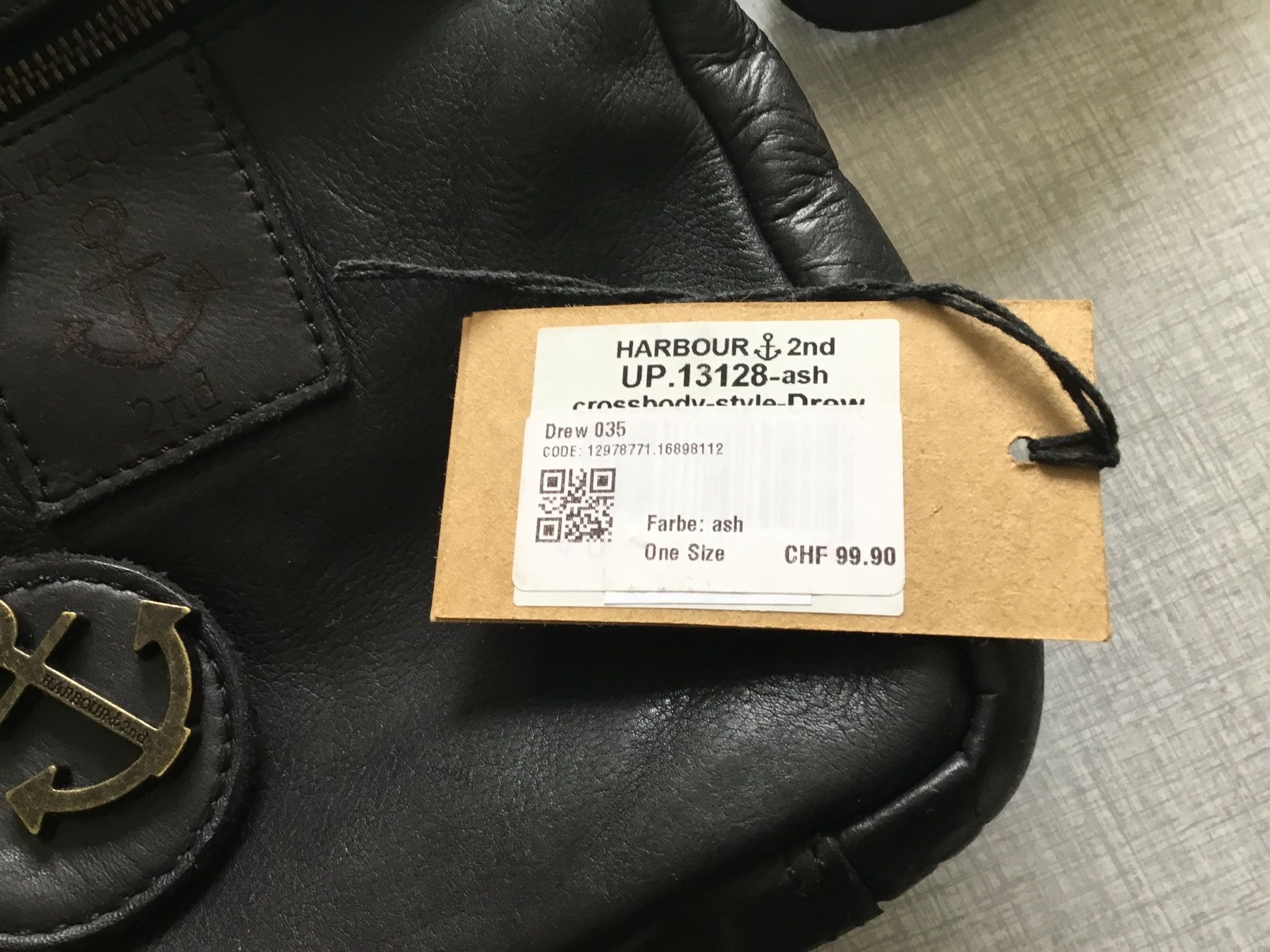 Borse da donna: Umhängetasche / Crossbody Harbour 2nd – Nuovo (secondo la descrizione) da Gränichen venduto da Kathleen8 2
