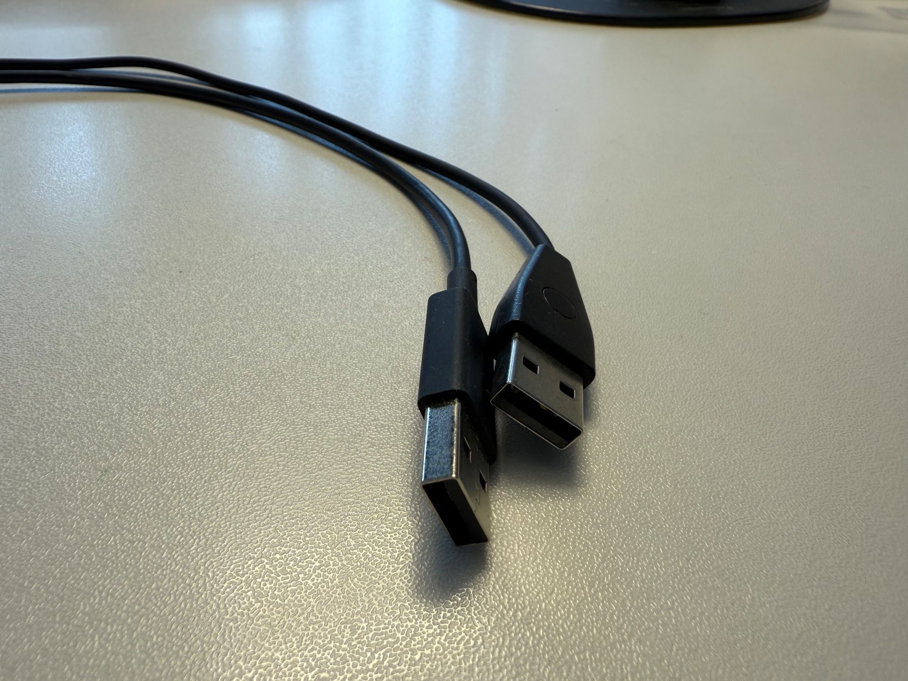 Caricabatterie: 2 Ladekabel für Fitbit Luxe – Usato da Muttenz venduto da 4uLadies 2