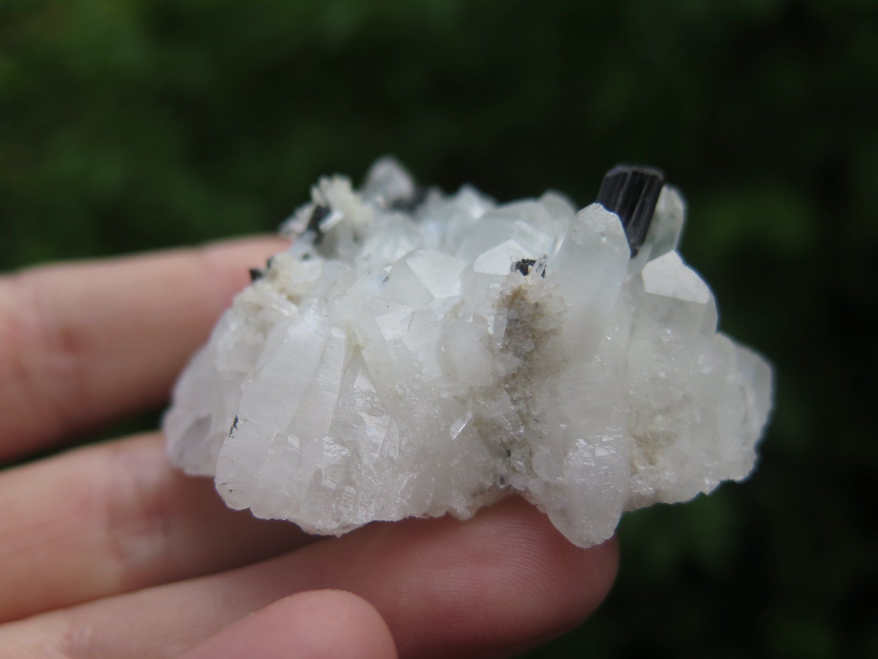 Mineralien & Heilsteine: Bergkristall mit Hübnerit – Gebraucht aus Schaffhausen von Yamakana51L8736OQ8 6