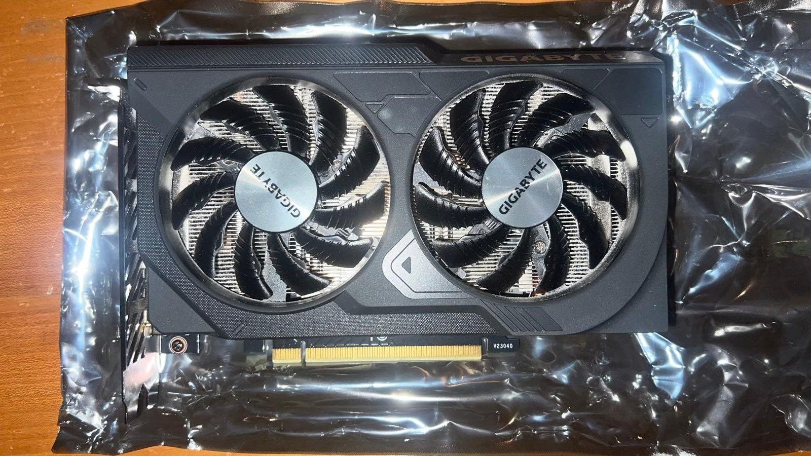 Gigabyte Grafikkarten: Gigabyte GeForce RTX 4060 WINDFORCE OC 8G – Neu (gemäss Beschreibung) aus Müllheim von Leomarti 5