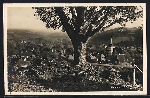 Cartoline postali: AK Langnau i. E., Teilansicht mit Kirche – Usato da Berlin venduto da bartko-reher