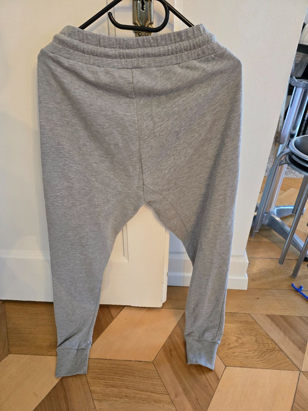 Pantaloni: Better Bodies Tapered joggers – Nuovo (secondo la descrizione) da Grenchen venduto da Lucifero17 3