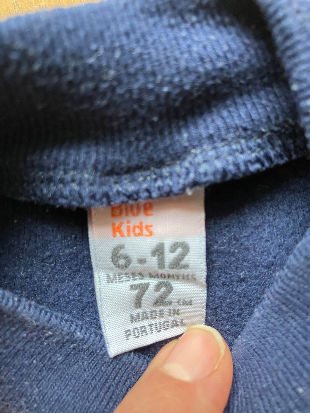 Camicie, Top & T-shirt: 2 Warm Baby Tops 6-12M – Usato da Brugg AG venduto da Magna3 2