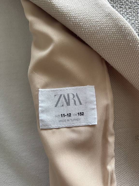 Anzüge & Kostüme: Eleganter Blazer & Hose  – Gebraucht aus Immensee von sim_9fdb 1