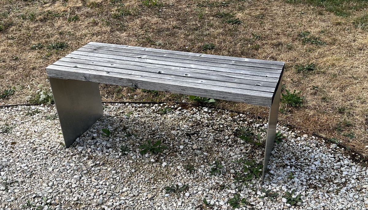 Bänke: 2 holzbänke frei plwtziierbar – Gebraucht aus Günsberg von chrigu56