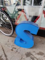 Werbebuchstabe S, Blechbuchstabe S, S, Buchstabe S, Werbung