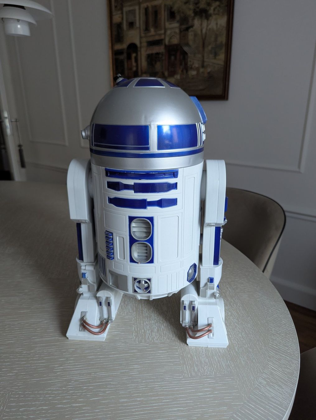 Star Wars Figurines: Große Star Wars R2-D2-Figur – D'occasion à Zürich par den_j7bn 1