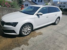 Skoda Superb 2.0 tdi 200 PS 8fach bereift