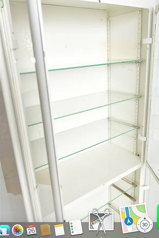 Vetrine: Ärzte Vitrine – Usato da Zürich venduto da IndividumCH 2