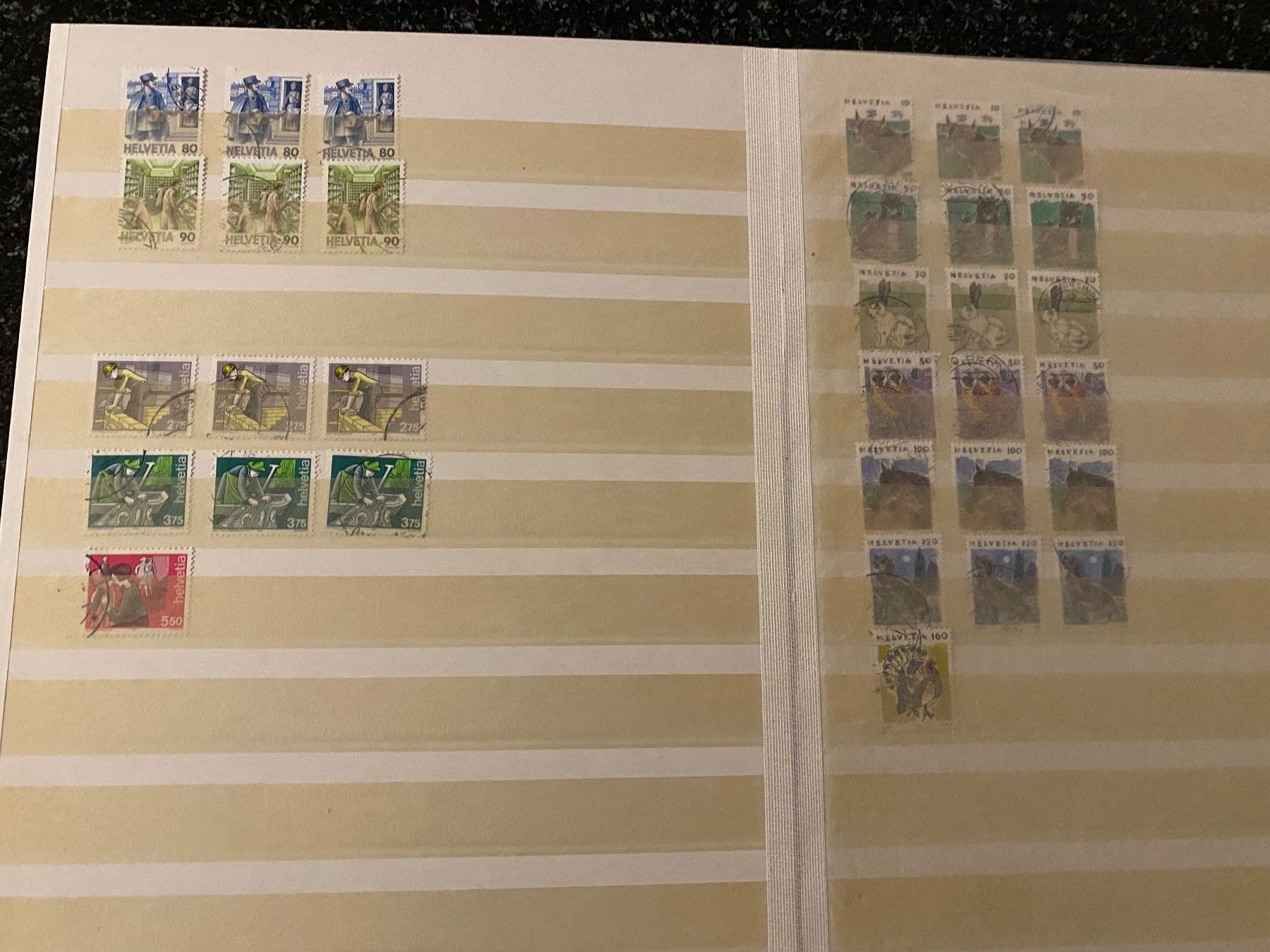 Tutti i francobolli: Briefmarken Album Schweiz – Usato da Bätterkinden venduto da Albera 7