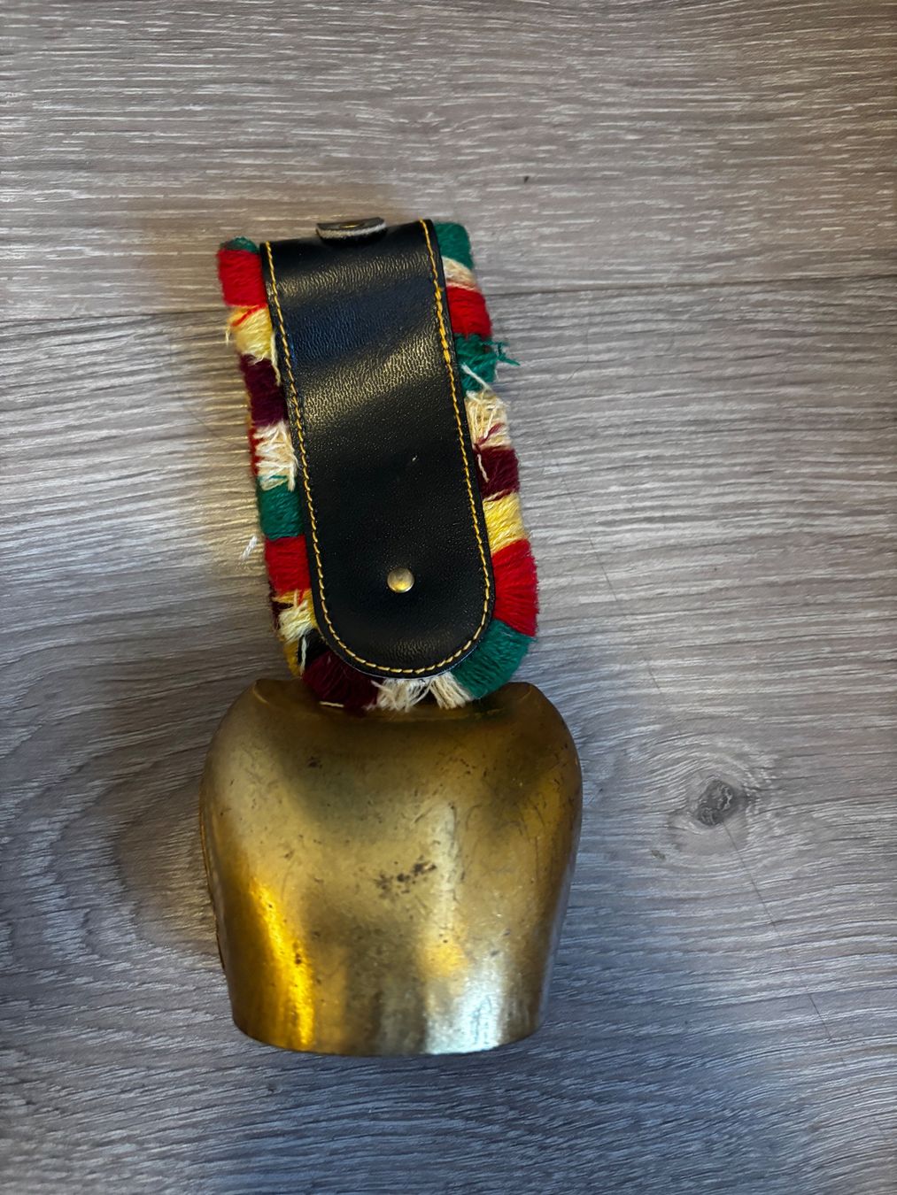 Campanacci mucche: Originale Kuhglocke mit Riemen – Usato da Affeltrangen venduto da Pal-94 1
