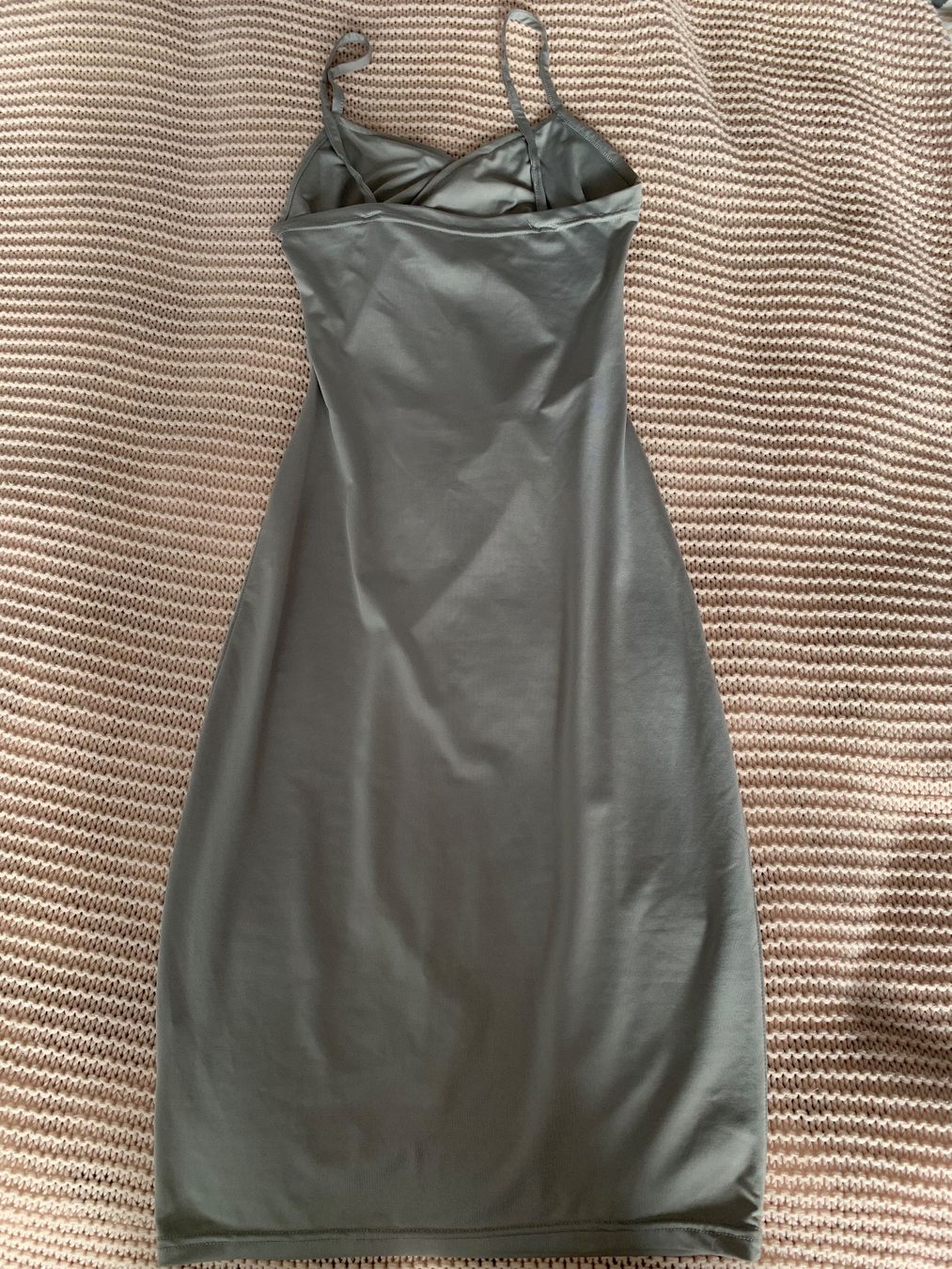 Vestiti: Robe bodycon grise – Usato da Montreux venduto da iizaa811 3