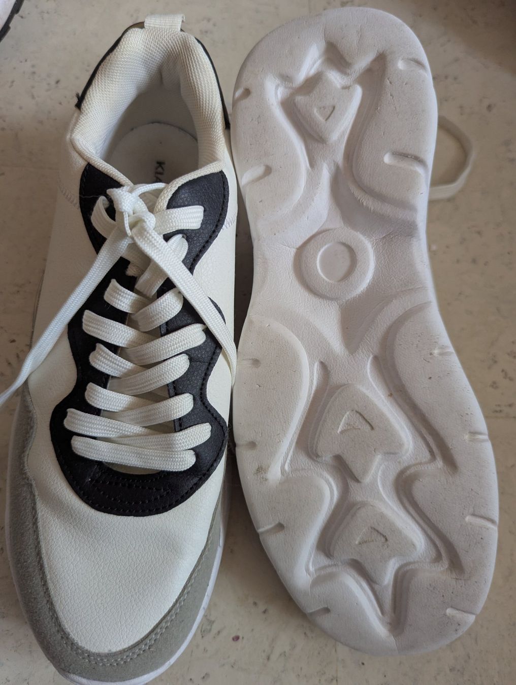Herrenschuhe: Turnschuhe – Neu (gemäss Beschreibung) aus Dierikon von Jolie 1