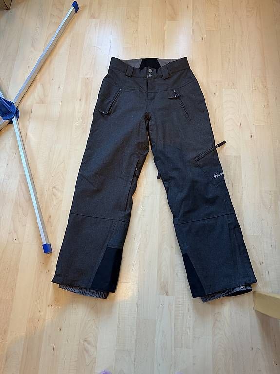 Hosen: Skihose Grösse 36 – Gebraucht aus Arth von a_a_n5vp