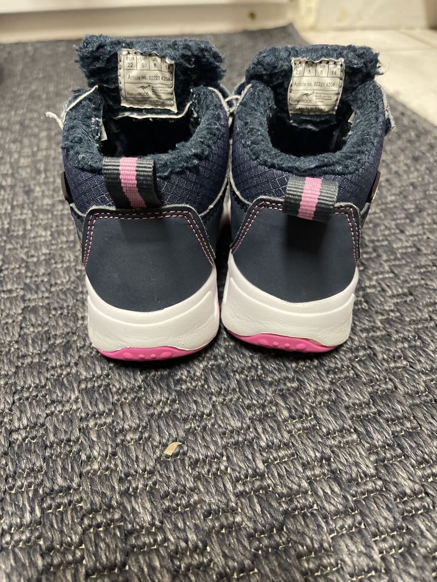 Scarpe per ragazze: Kangaroos schuhe Mädchenngr 22 – Usato da Bad Zurzach venduto da Cuore34 2