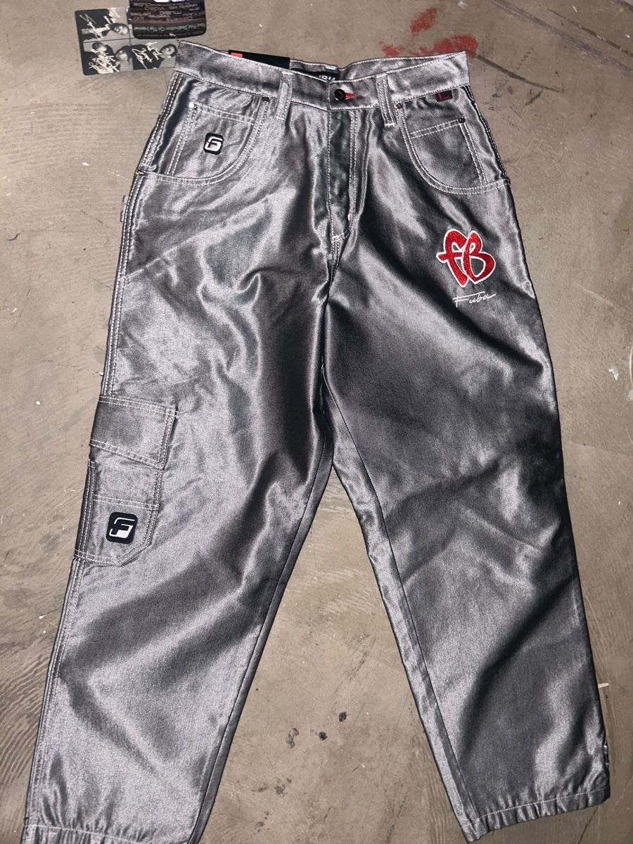 Fubu Hosen: FUBU SILVER PANTS – Neu und originalverpackt aus Sennhof von spider605 5