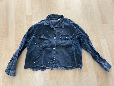 Levi's Jeansjacke im Oversize-Look, Grösse M, Top Zustand!