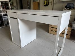 Pult von Ikea