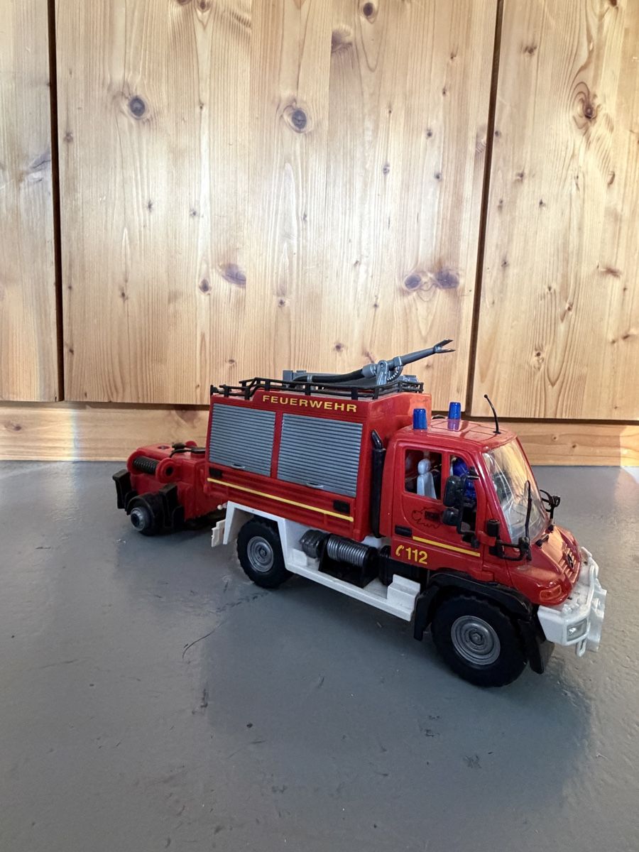 Giocattoli: Spielzeugauto (Feuerwehr) – Usato da Ulisbach venduto da PET-030