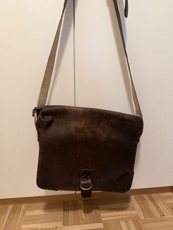 Leder Umhänge Tasche