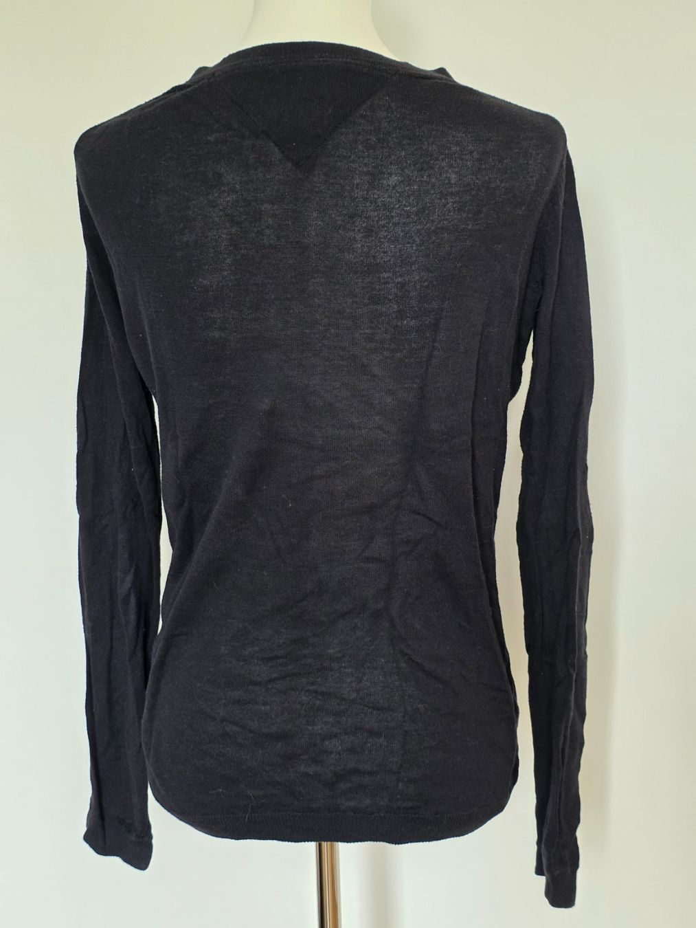 Tommy Hilfiger Pullover & Sweatshirts: PULLI  HILFIGER S – Gebraucht aus Altstätten SG von Calendula-7 2