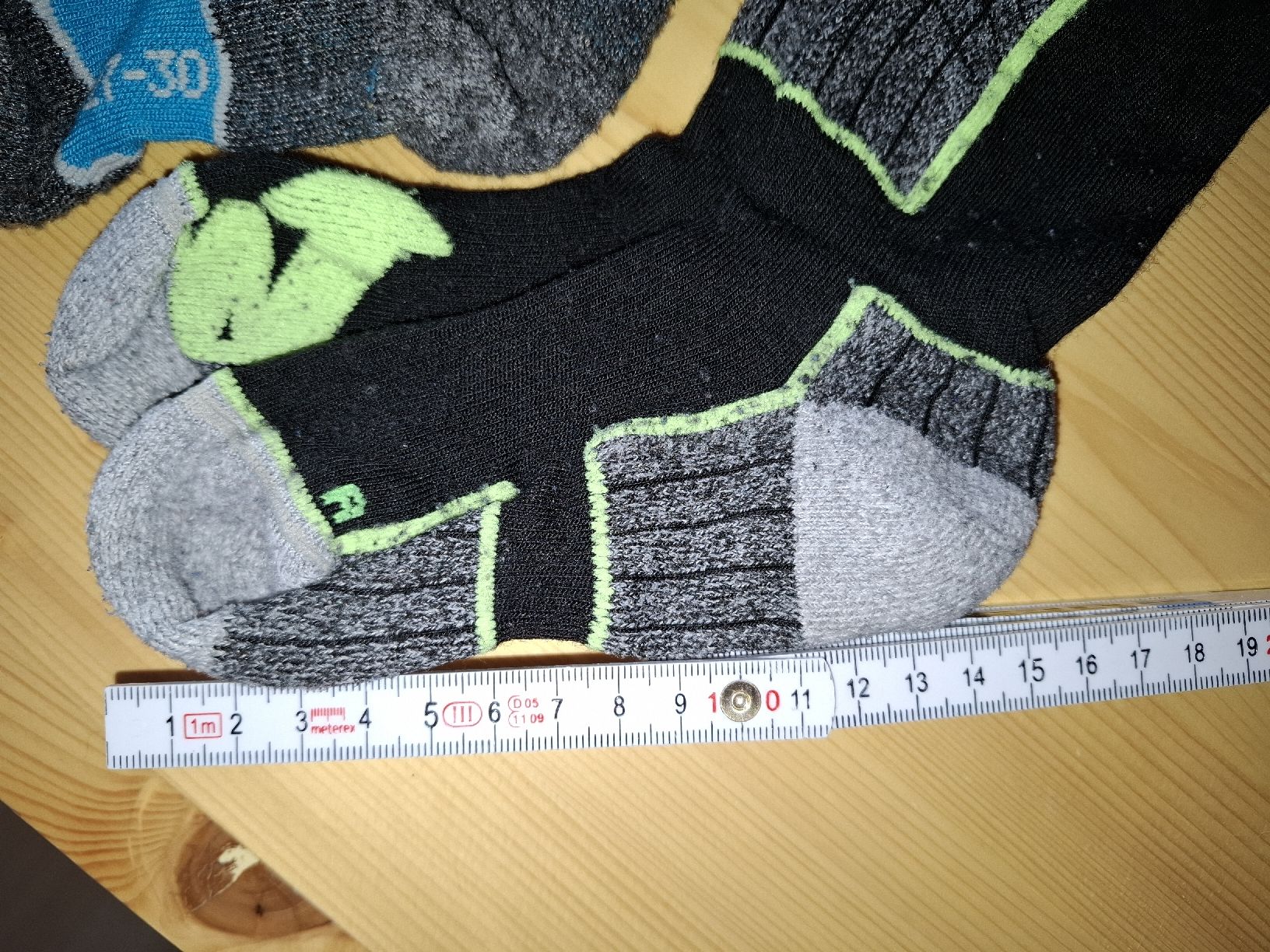 Calze per bambini: Kinder Skisocken/Wandersocken gr.27/30 – Usato da Oberurnen venduto da rotty80 3