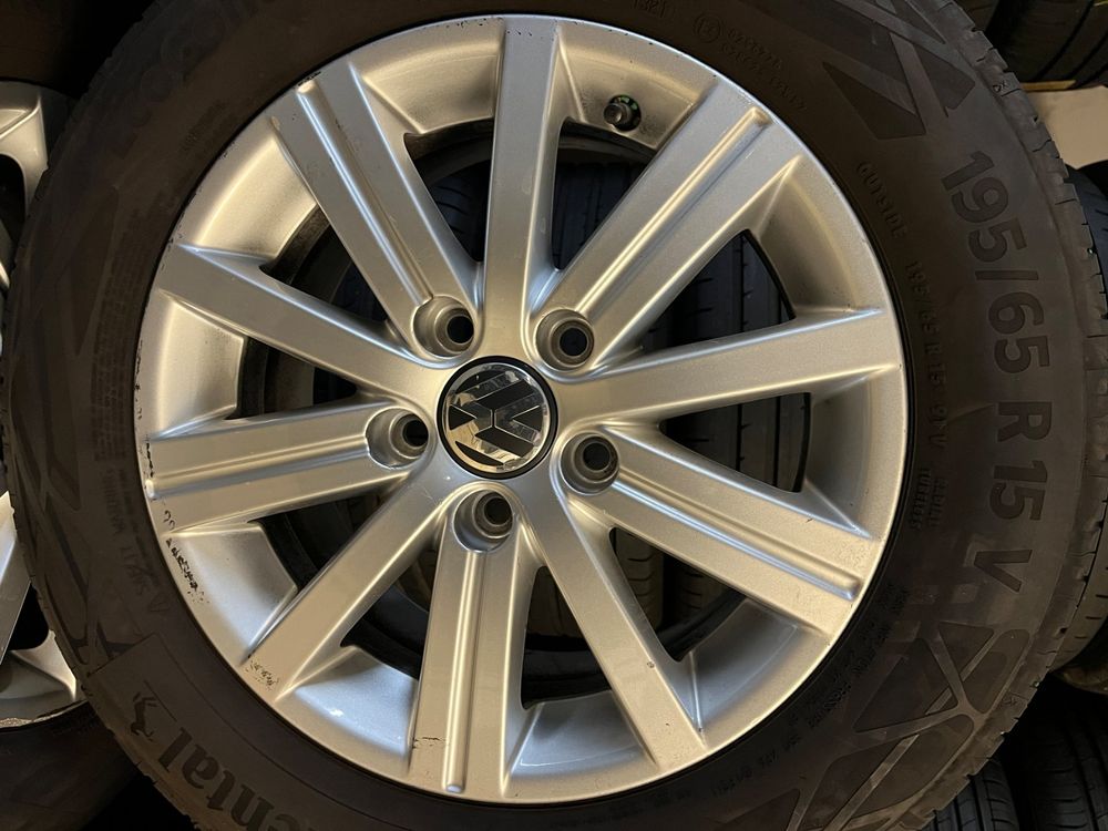 4 Sommer-Räder VW Golf 5 - 195/65 R15 91V (Gebraucht) in Bachenbülach ...