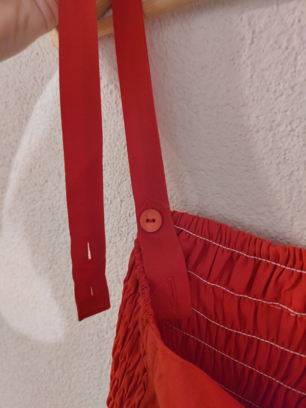 Vestiti: Rotes Rüschenkleid, Gr. S – Usato da Lenzburg venduto da veloev 4