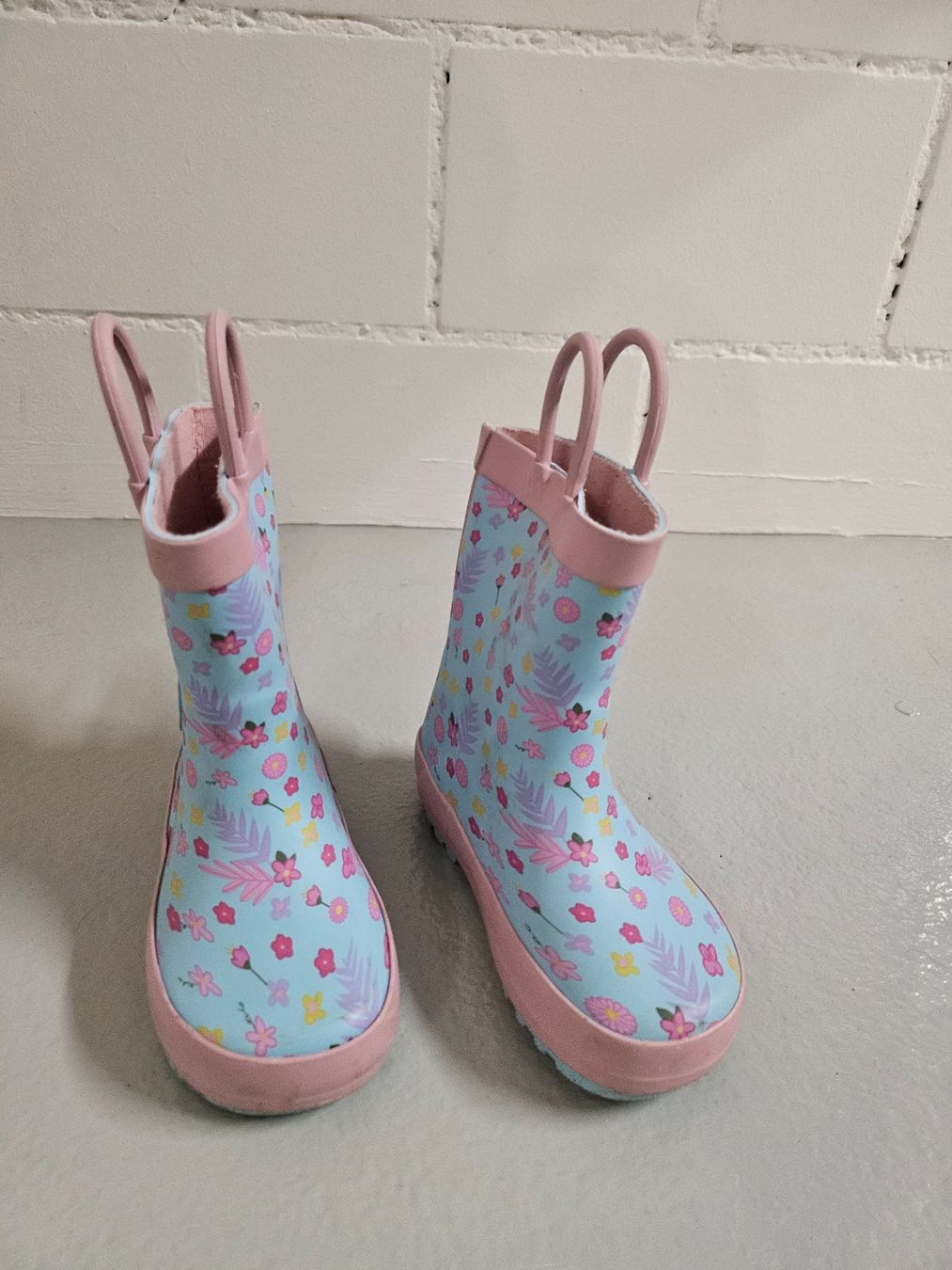Scarpe per ragazze: Peppa Pig Regenstiefel – Usato da Kefikon TG venduto da Livline