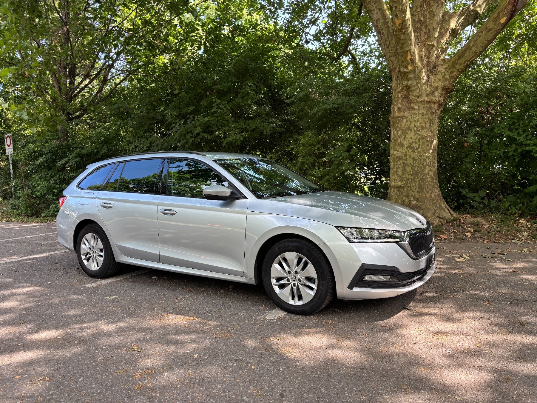 Skoda Automobili: Skoda Octavia 2.0 TDI 4x4 – Usato da Luzern venduto da daci123 1