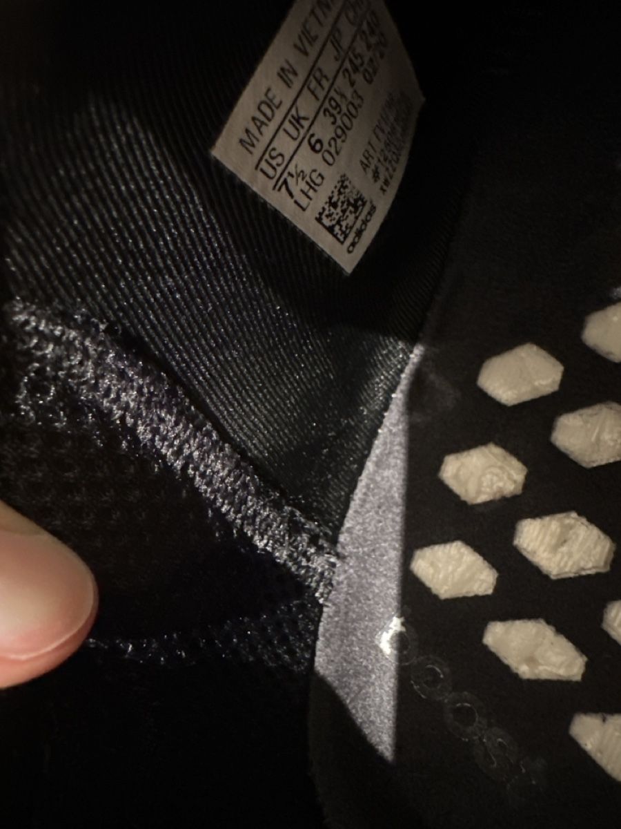 Adidas Damenschuhe: Adidas Damen NMD schwarz – Gebraucht aus Zug von Hehe 6