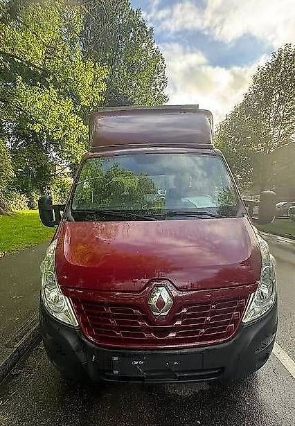 Veicoli commerciali: RENAULT Master dci 165 SZM – Usato da Langenthal venduto da Goergens10