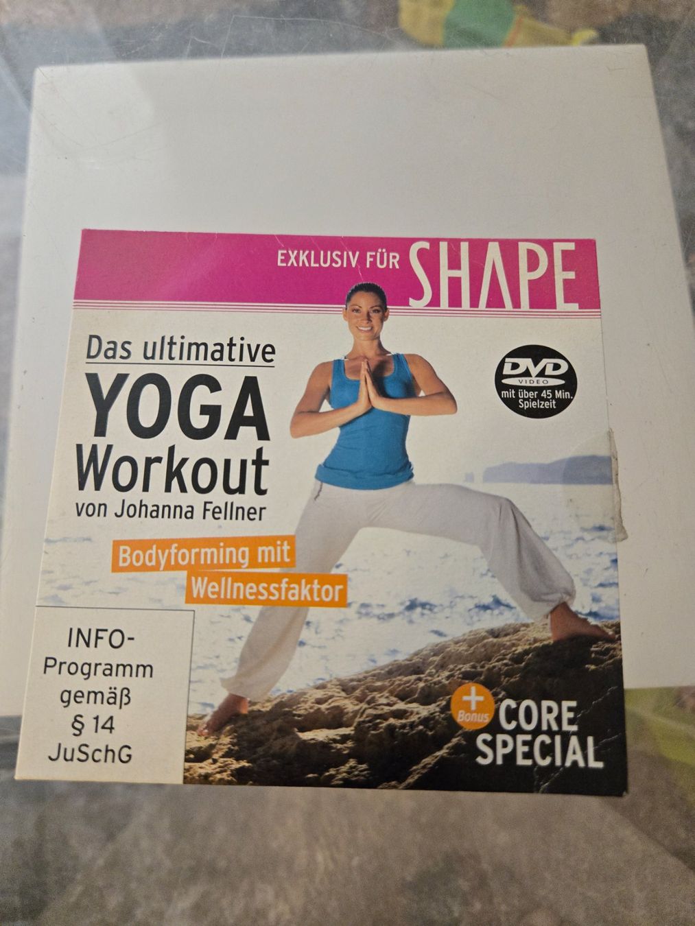Tutti i DVDs: Das Ultimative Yoga Workout DVD – Usato da Bussigny venduto da Kfdlt