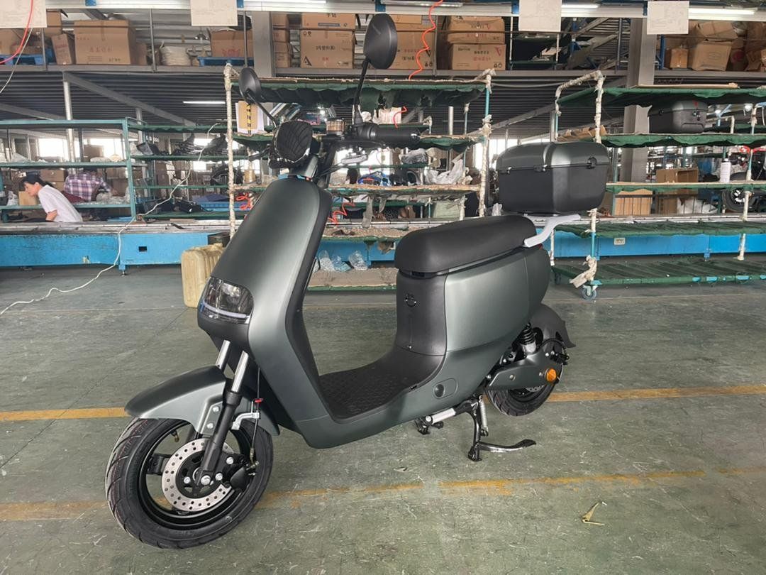 Scooters: Elektro - Scooter – Neu und originalverpackt aus Bünzen von Turbolino5 9