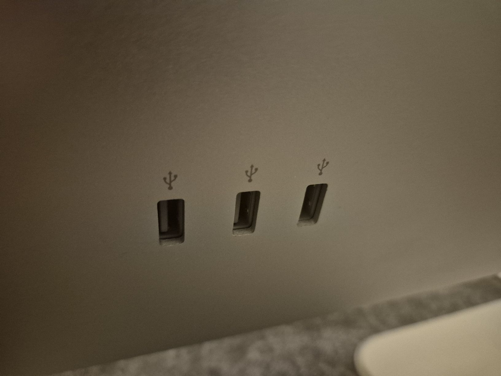 Apple Monitore: ecran Apple A1316 – Gebraucht aus Morens FR von Anne_Chassot 1